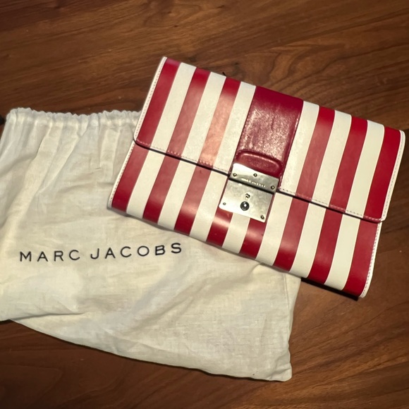 Marc Jacobs clutch - Picture 2 of 11
